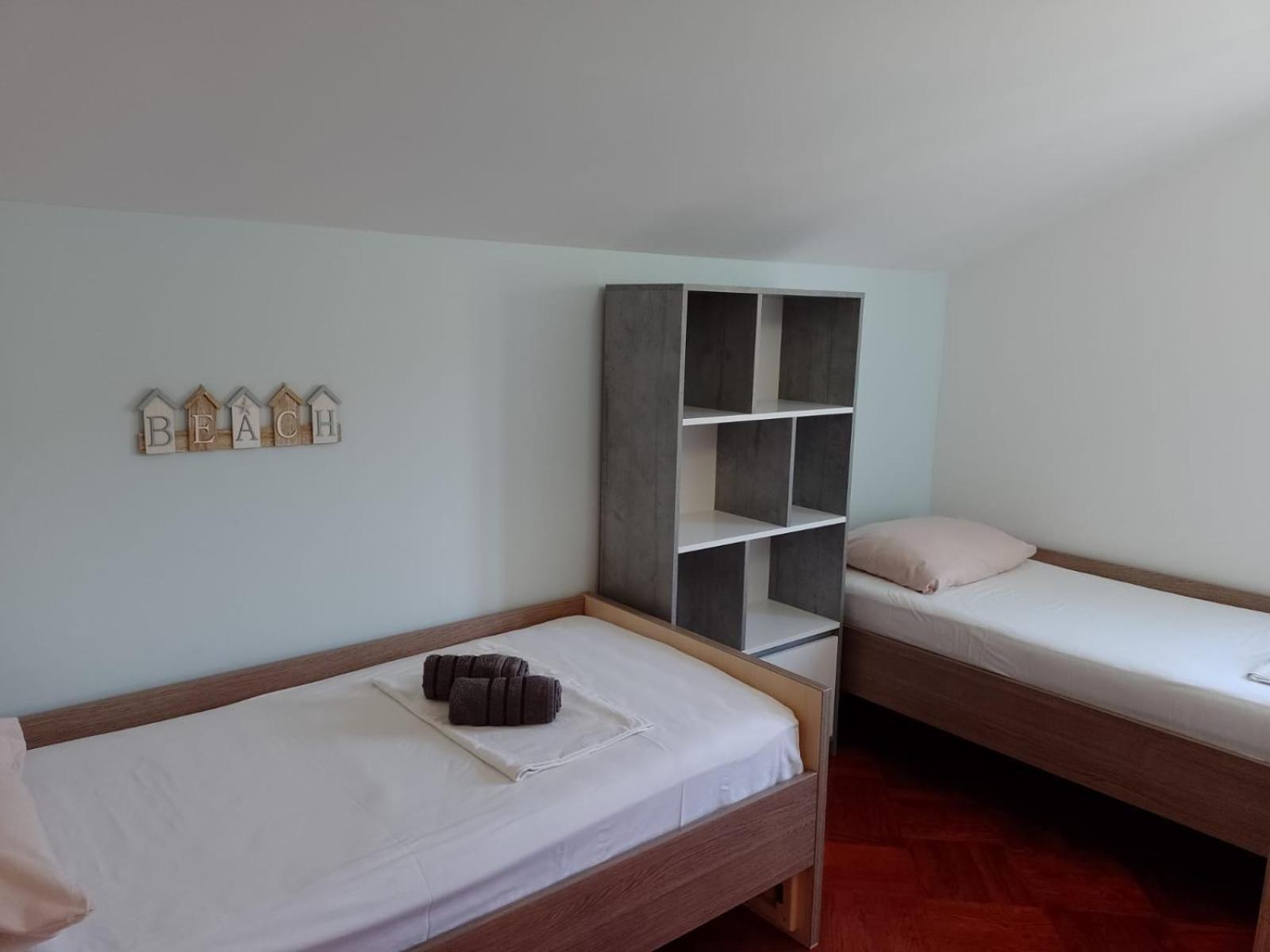Apartments Silvije Marina Extérieur photo