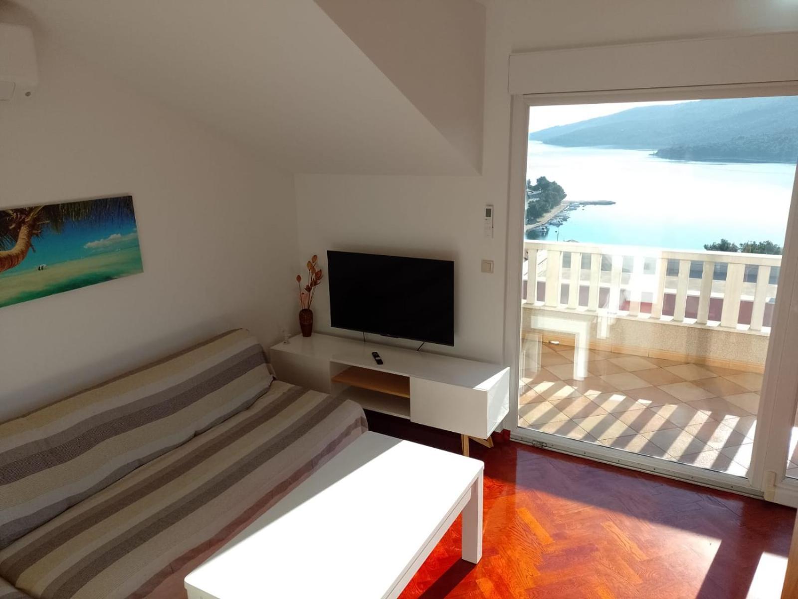 Apartments Silvije Marina Extérieur photo